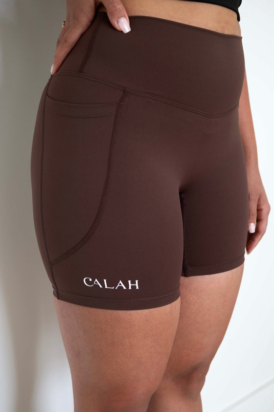 Elite Luxe Pocket Shorts Chocolate